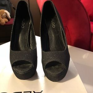 Aldo black heels